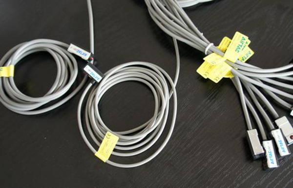 磁簧開(kāi)關(guān)