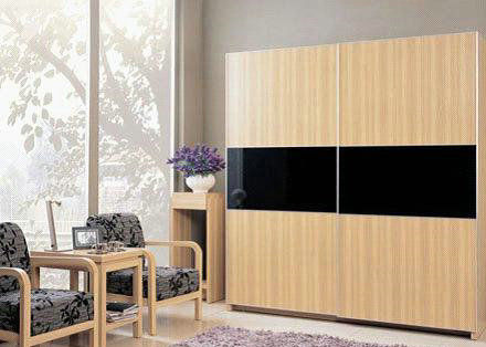 【家具保養(yǎng)】衣柜防潮防蟲知識(shí) 讓衣柜更“長壽”