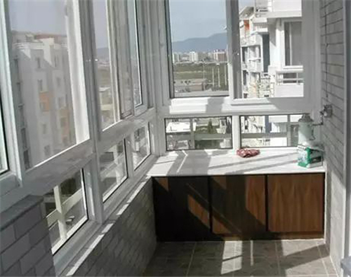 封改陽臺(tái)請(qǐng)注意這六點(diǎn) 別留下安全隱患！