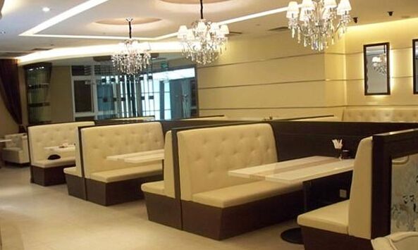 卡座沙發(fā)椅選購(gòu)技巧與保養(yǎng)方法