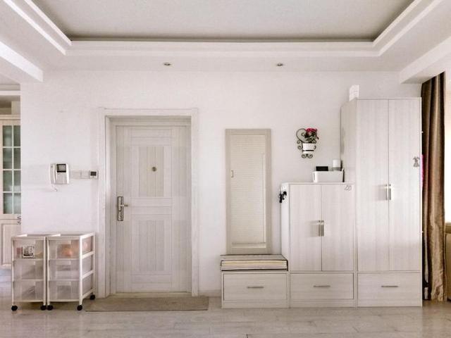 玄關(guān)小怎么辦 設(shè)計師有3種裝修方法